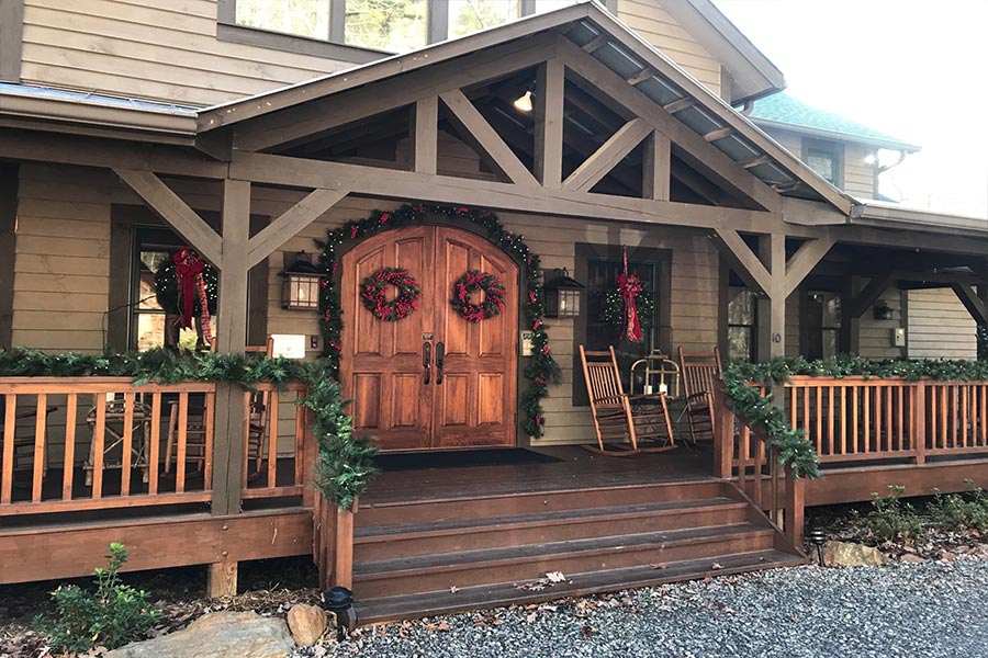 Asheville Christmas 2022 Bent Creek Lodge
